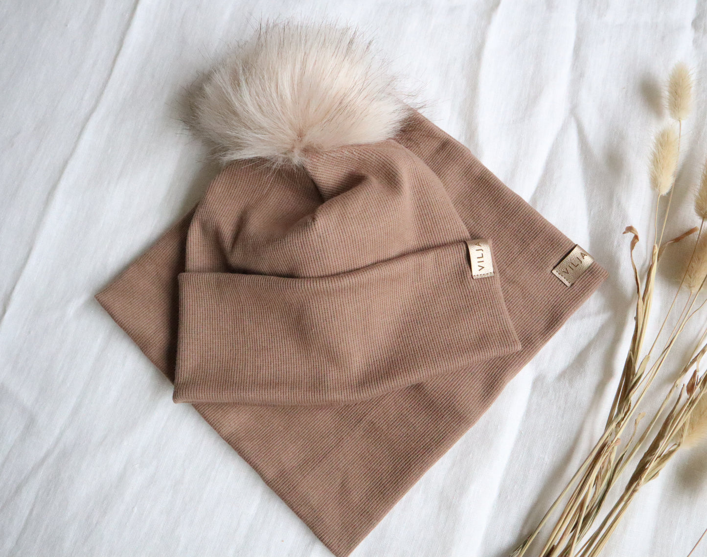 VILJA HANDMADE Ribbipipo Tupsulla tai Ilman