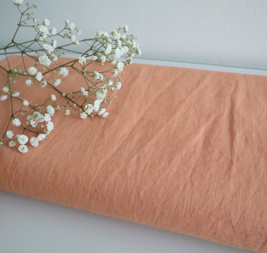 Pesty pellava: Persikka 40cm