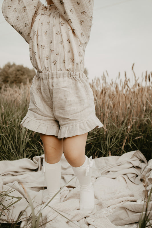 Frillashortsit 104/110